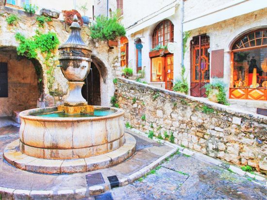 コートダジュール 終日観光ツアー　カンヌ＋アンティーブ＋サンポール・ド・ヴァンス＜英語／ニース発＞