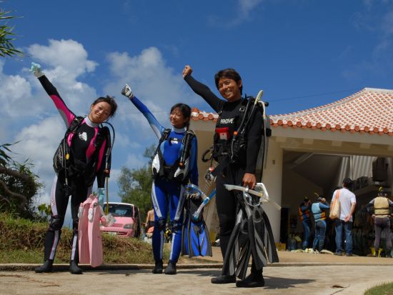 PADIオープンウォーター／アドバンスオープンウォーター ライセンス取得宿泊パッケージ ＜ホテルノア／2泊3日／3泊4日／本島中部 宜野湾市＞by アークダイブ