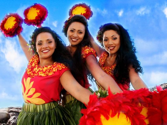 伝統ルアウ＆フラ・ハワイアンショー　アイランド・ブリーズ・ルアウ（キングカメハメハホテル内）＜ブッフェ夕食／飲み放題／シェルレイ付＞