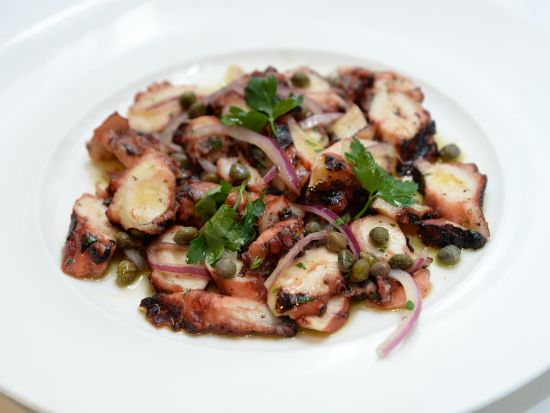 ラスベガス食べ歩きツアー　人気レストランを巡りフルコースディナーを堪能　立ち寄り3か所 ＜英語ガイド＞