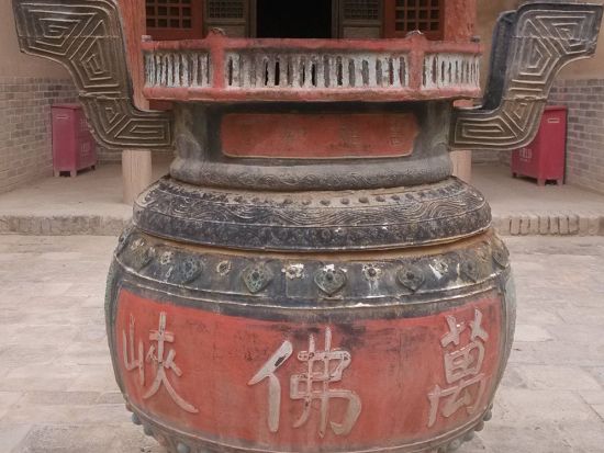 敦煌の郊外へ！楡林窟＋鎖陽城 1日観光ツアー＜専用車＋日本語ガイド／敦煌発＞