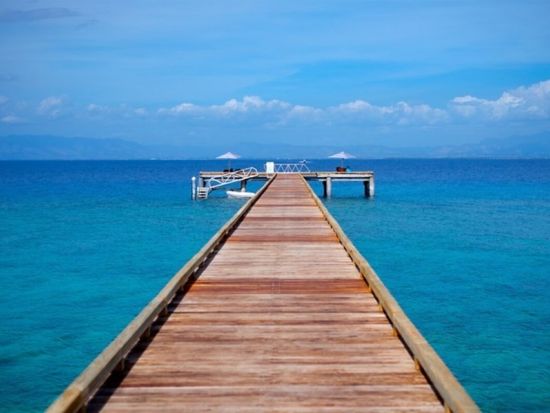 マラマラビーチクラブ　アイランドリゾートで過ごす贅沢な時間＜往復送迎付＞