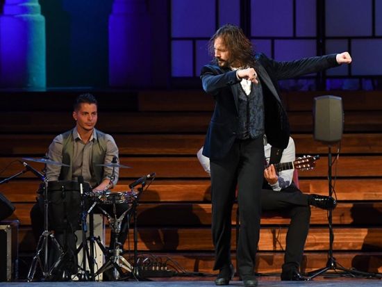 フラメンコ・ショー　バルセロナ・イ・フラメンコ（BARCELONA y FLAMENCO）＜ポリオラマ劇場／バルセロナ＞