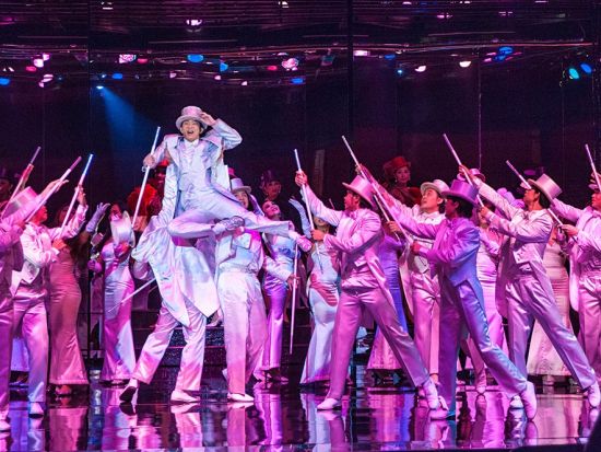 カリプソ・キャバレー（Calypso） ニューハーフショー　選べる開始時間 ＜往復送迎／日本語ガイド付きプランあり＞