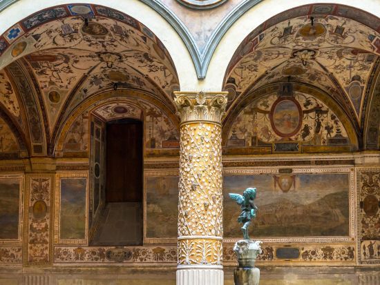 バルジェッロ美術館＆ヴェッキオ宮殿　美術ガイドチヅさんと巡るプライベートツアー ＜日本語／貸切＞