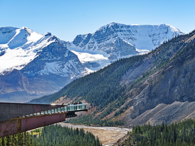 Canada_Alberta_Jasper-National-Park_Glacier-Skywalk_shutterstock_605978216