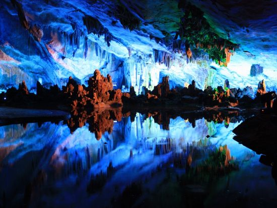 桂林市内1日観光！人気スポット巡り＆グルメツアー＜貸切りチャーター／日本語ガイド＞