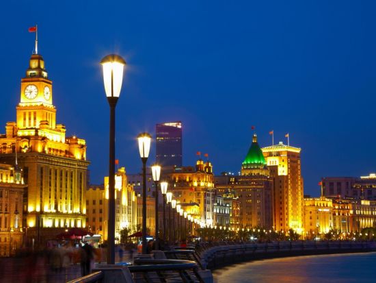 上海欲張りナイトツアー☆豫園＋新天地＋小籠包有名店「南翔饅頭店」+ナイトクルーズ＜夕食付／日本語ガイド＞by H.I.S