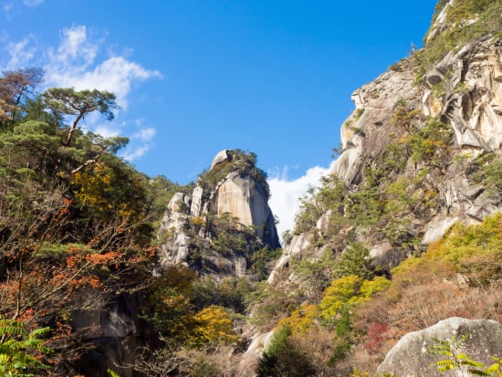 Japan_Yamanashi_Shosenkyo_123RF_56581097_ML