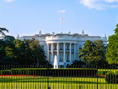 USA_WashingtonDC_WhiteHouse_shutterstock_544781446