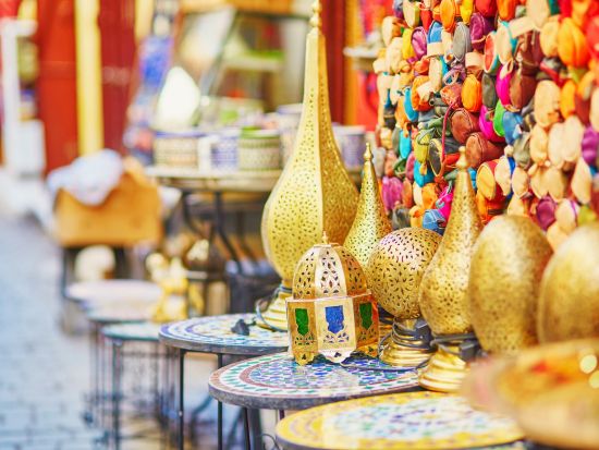 5泊6日 モロッコ周遊ツアー マラケシュほか6か所観光 迷宮都市フェズ2泊＜カサブランカ発着orマラケシュ着／英語＞