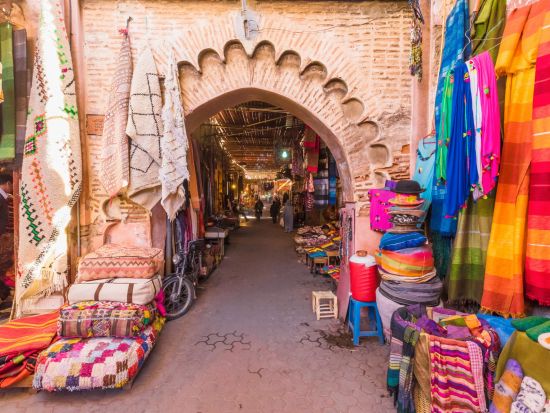 【都市間送迎】カサブランカ⇔マラケシュ市内　貸切専用車で快適移動！＜1～5名／英語ドライバー＞*1台あたり料金