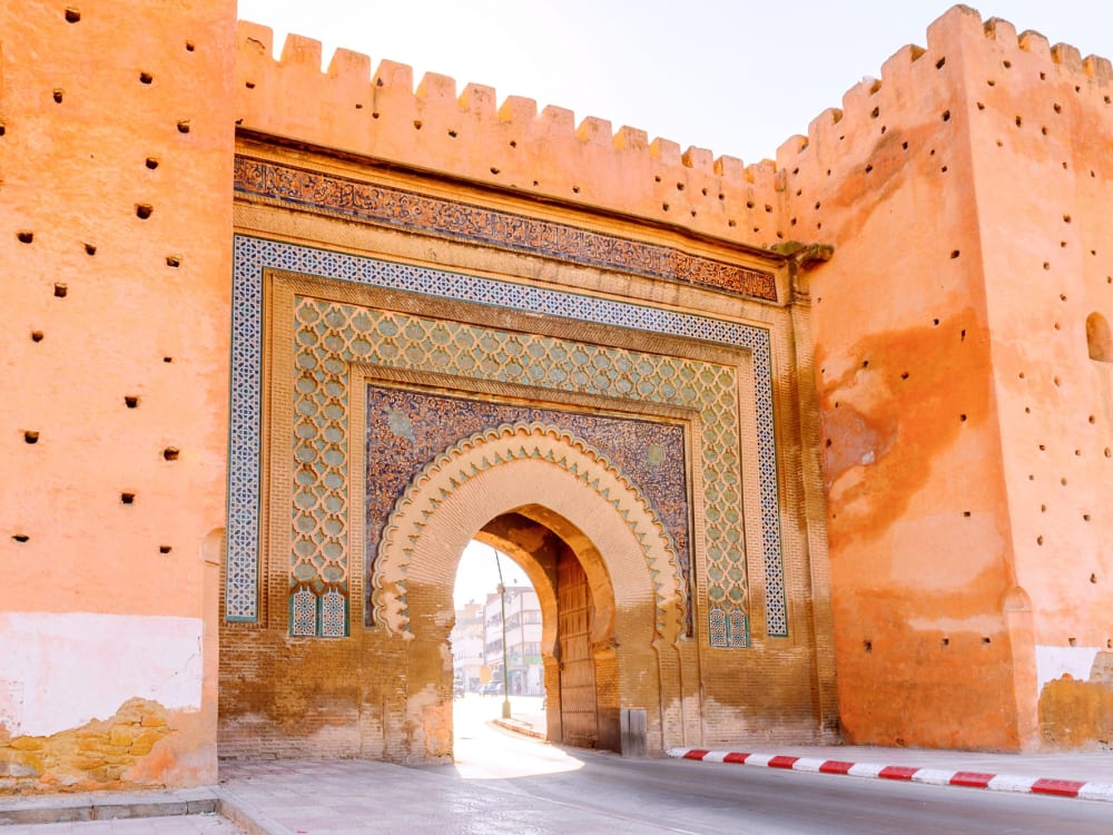 Morocco_Meknes_Bab_Mansour_Gate_shutterstock_422230033