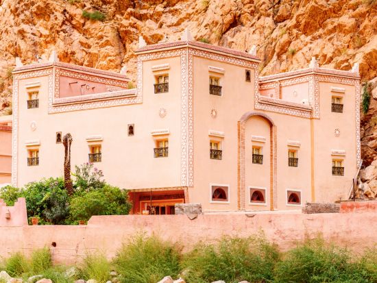 2泊3日 モロッコ周遊ツアー サハラ砂漠ほか4か所観光＜フェズ発マラケシュまたはカサブランカ着／英語＞