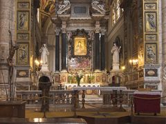 Santa_Maria_del_Popolo_shutterstock_17177602