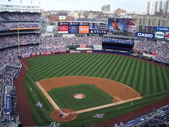 Yankee_Stadium_2