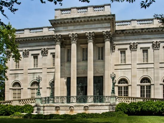 ニューポート日帰り貸切観光　世界に名だたる富豪の豪邸が立ち並ぶアメリカ最古のリゾート地を巡るオーダーメイドツアー＜日本語ガイド／12時間＞