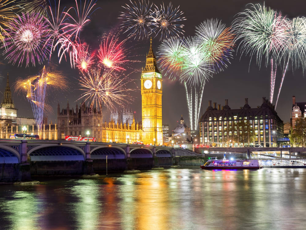 river cruise london new year's eve