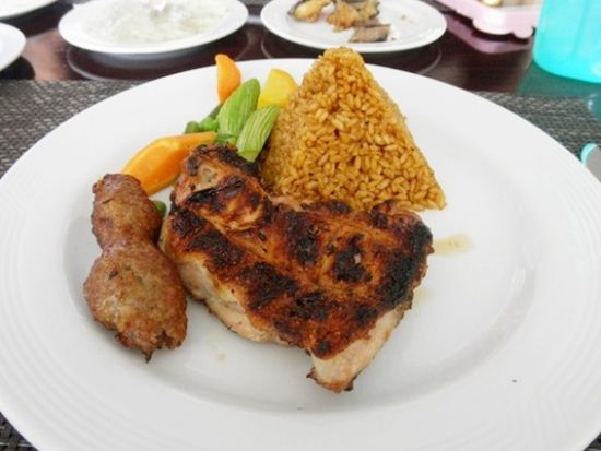  【食事予約】オリエンタル料理ディナー＋送迎サービス　*ピラミッドビュープラン有り　*カルトゥーシュ事前注文可＜日本語／カイロ発＞