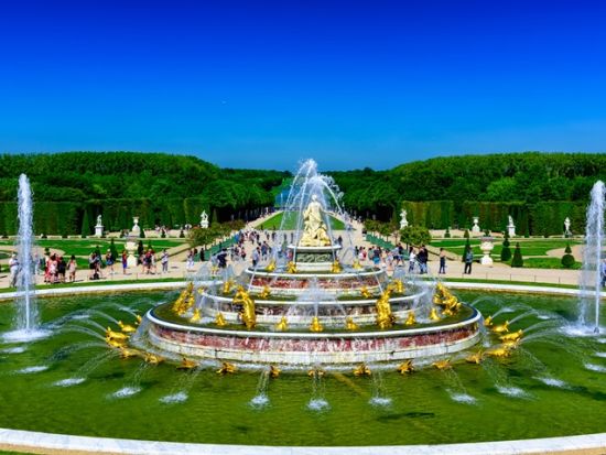 【2大観光地】ベルサイユ宮殿＋ルーブル美術館 日本語公認ガイド 1日ツアー　ランチ付きプランあり ＜オペラエリア発＞ by Mybus