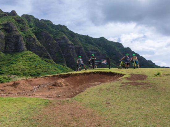 kualoa bike 3