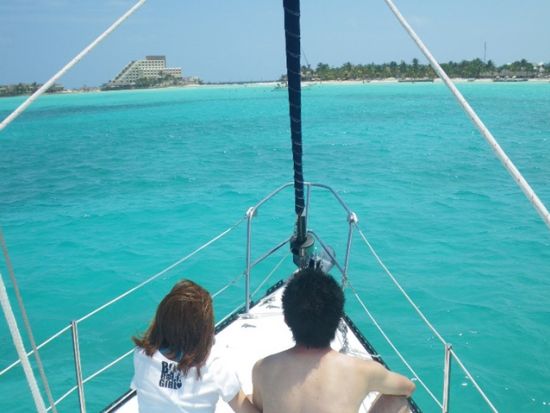 セーリングクルーザー貸切チャーター　カリブ海を独り占め！シュノーケリング＆クルーズツアー＜日本語インストラクター／カンクン発＞