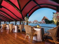 Manohra Dining Cruises-crop