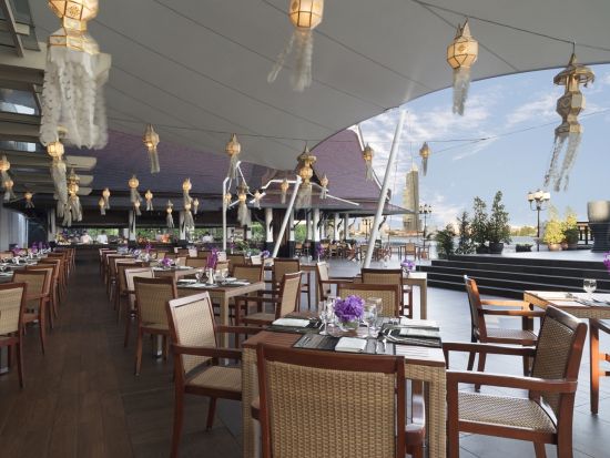 リバーサイドテラス「River Side Terrace」食事券&事前予約　五つ星アナンタラでタイ舞踊鑑賞＜BBQディナービュッフェ＞