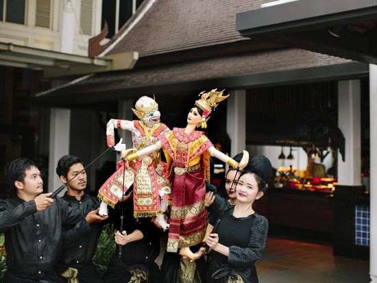 リバーサイドテラス「River Side Terrace」食事券&事前予約　五つ星アナンタラでタイ舞踊鑑賞＜BBQディナービュッフェ＞