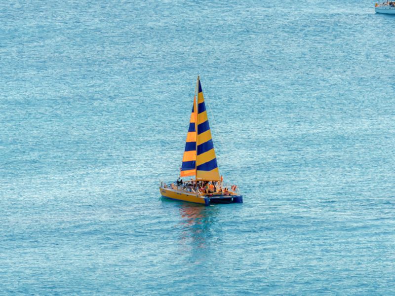 booze cruise oahu