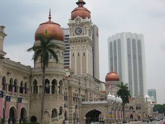 07- Sultan Abudul Build. 01