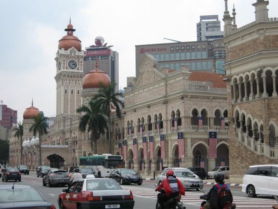 歩いて散策！クアラルンプール市内観光ツアー＜午前／日本語ガイド＞