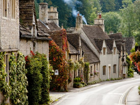 南コッツウォルズ5つの村 1日観光ツアー レイコック＆バイブリー＆カッスルクーム＆テットベリー＜貸切／日本語または英語ドライバー／コッツウォルズ発＞