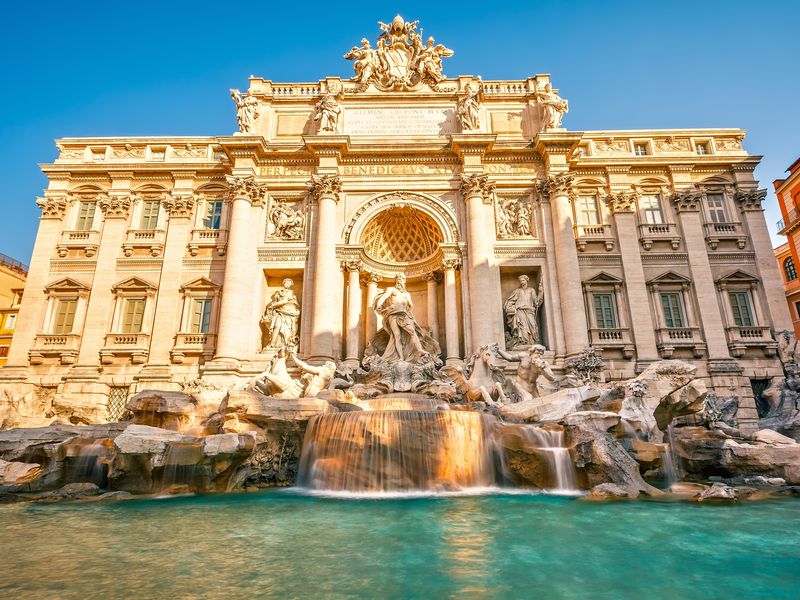 Rome_Trevi_Fountain_shutterstock_147772328 (1)