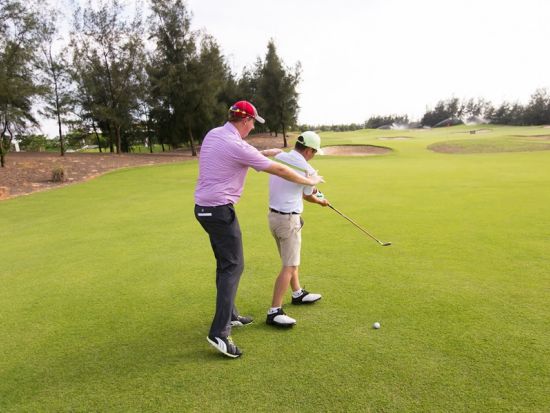 モンゴメリーリンクス ゴルフ フットマッサージ＆ディナー付きプランあり  ＜送迎付き／日本語ガイド＞ 