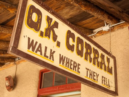 トゥームストーン日帰り観光ツアー＜貸切／英語ガイド／スコッツデール発＞