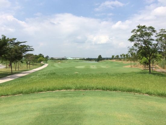 ハーモニーゴルフパーク　ゴルフ場予約＜日本語ガイド／送迎あり＞