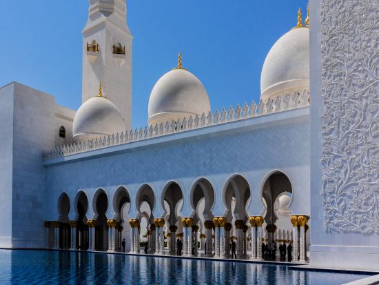 【ドバイ発アブダビ観光ツアー】グランド・モスク入場☆日本語ガイドプランあり＜混載 or プライベート／終日／ホテル送迎／英語＞by Orient Tours