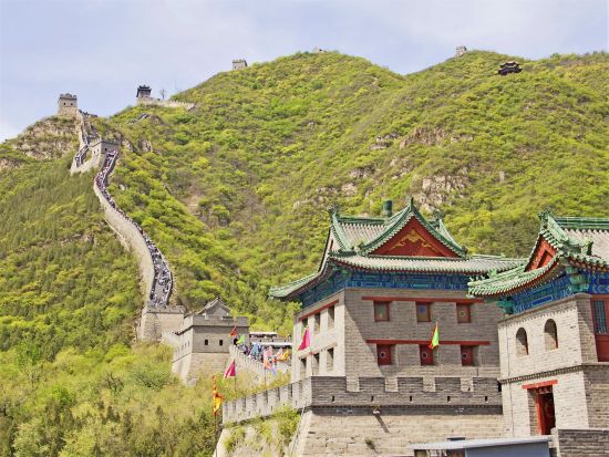 北京・世界遺産*故宮博物院＋天安門広場＋景山公園＋万里の長城（居庸関）＜1日／昼食付／専用車＋日本語ガイド／入場料込み／北京市内発着＞