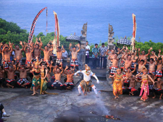 【公式激安】■ インドネシア　バリ島　ケチャ・ダンス ★ 額縁付　A3サイズ 自然、風景