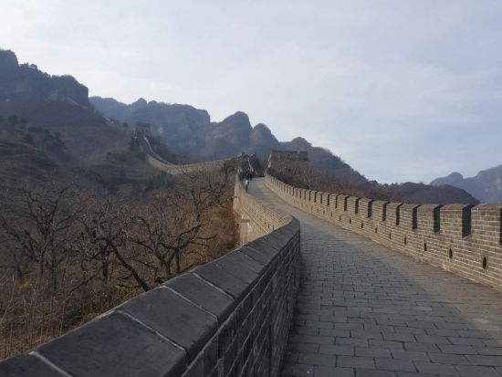 【天津発・万里の長城＋世界遺産"清東陵"1日観光】二大世界遺産巡り＜ホテル送迎／専用車／日本語ガイド／昼食付＞