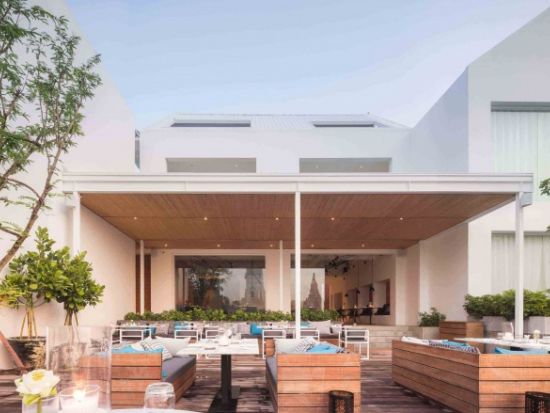 ちょっと大人なアユタヤ観光ツアー 6大遺跡＋象乗り＋ライトアップ 川沿いブティックレストラン「サラアユタヤ」で遺跡鑑賞ディナー＜午後／日本語／往復送迎＞