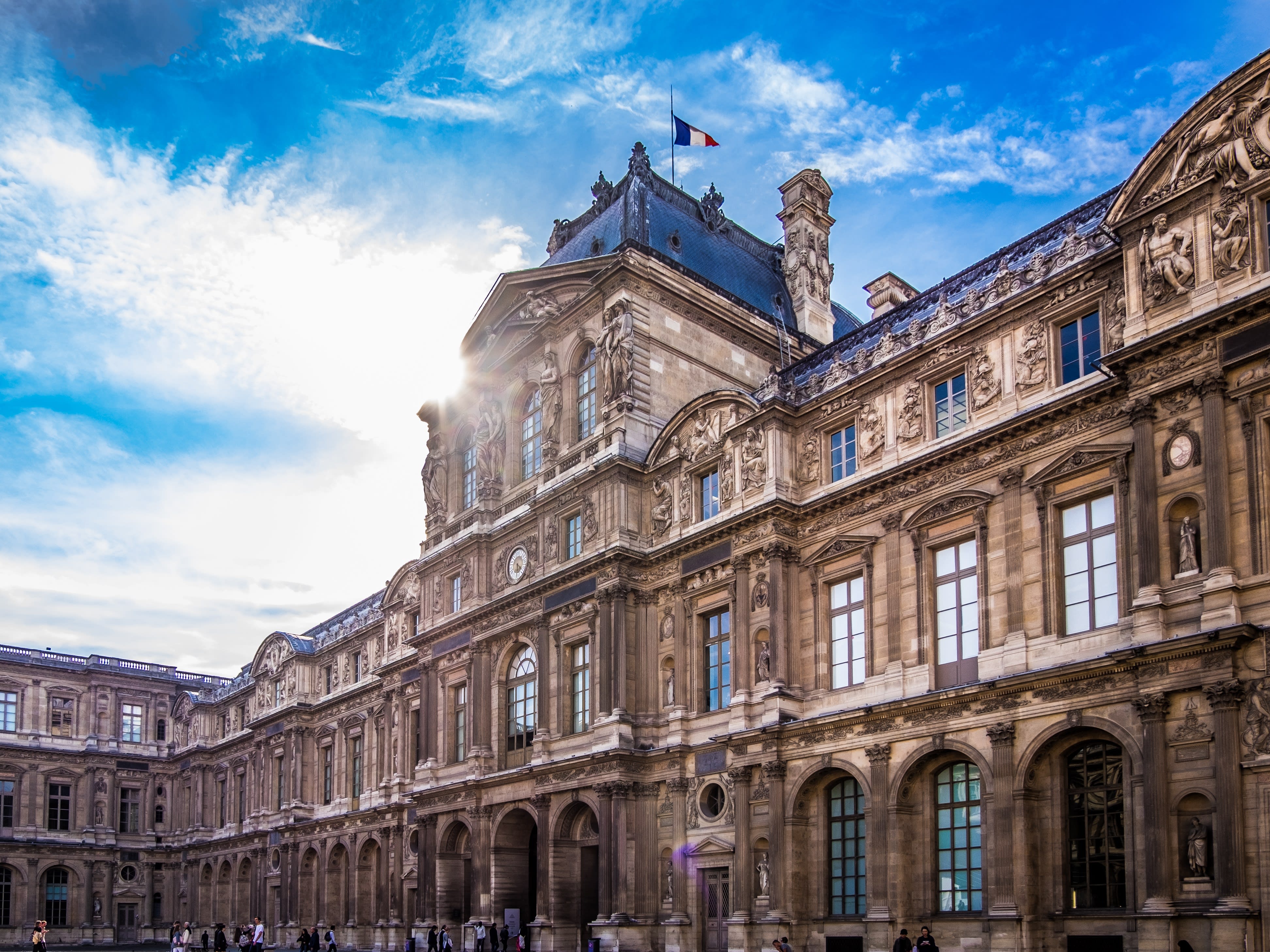 ベルサイユ宮殿+ルーブル美術館 (ベルサイユ宮殿) | パリの観光 
