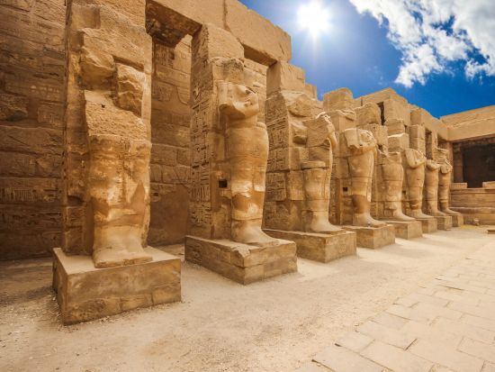 【カイロ空港発着 エジプト周遊5泊6日】3大観光地 ギザ＋ルクソール＋アブシンベルを巡る＜日本語＞