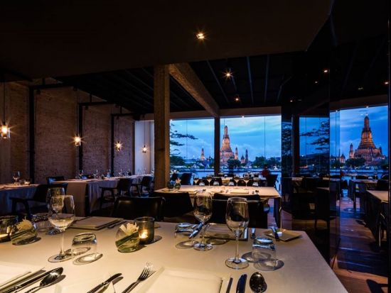 【レストラン予約代行】サラ ラタナコーシン（Sala Rattanakosin Bangkok）景色が最高な人気リバーサイドテラスレストラン