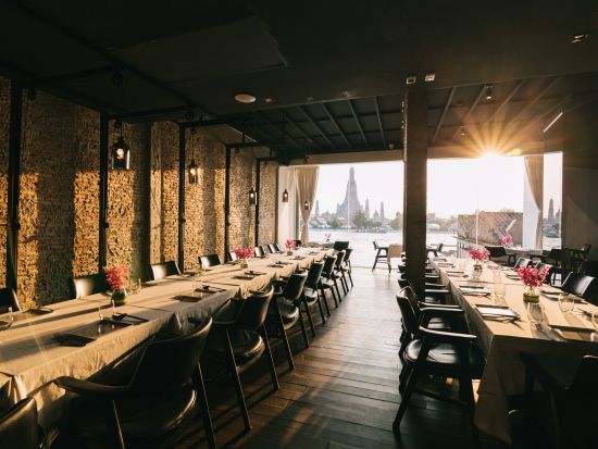 【レストラン予約代行】サラ ラタナコーシン（Sala Rattanakosin Bangkok）景色が最高な人気リバーサイドテラスレストラン
