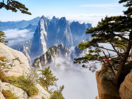 西安の2大名勝地を巡る！華山＋兵馬俑 1日ツアー＜貸切／昼食付／日本語ガイド／西安発＞