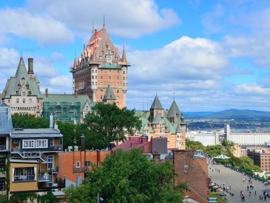 世界遺産ケベック・シティ　1日観光ツアー ＜昼食付き／日本語ガイド／モントリオール発＞