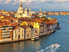 Scenic view of the world-famous Grand Canal