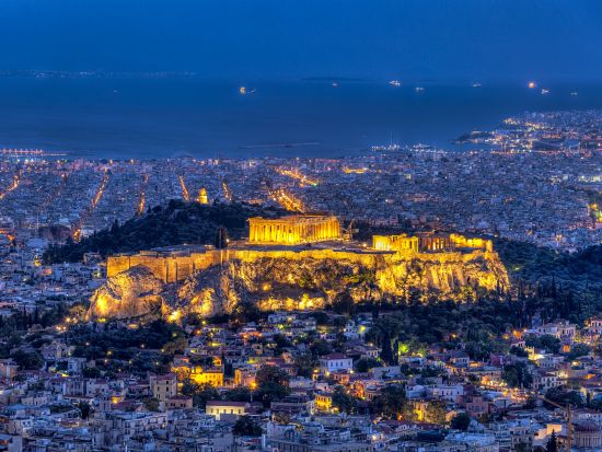 アテネナイトツアー  アクロポリスのライトアップとギリシア伝統料理のディナーショー＜5～10月／アテネ発＞